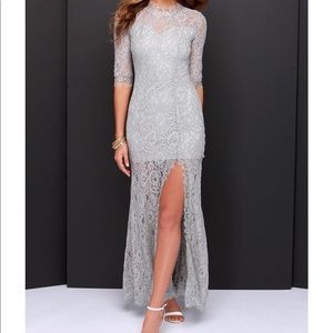 Lulu’s Grey Lace Maxi